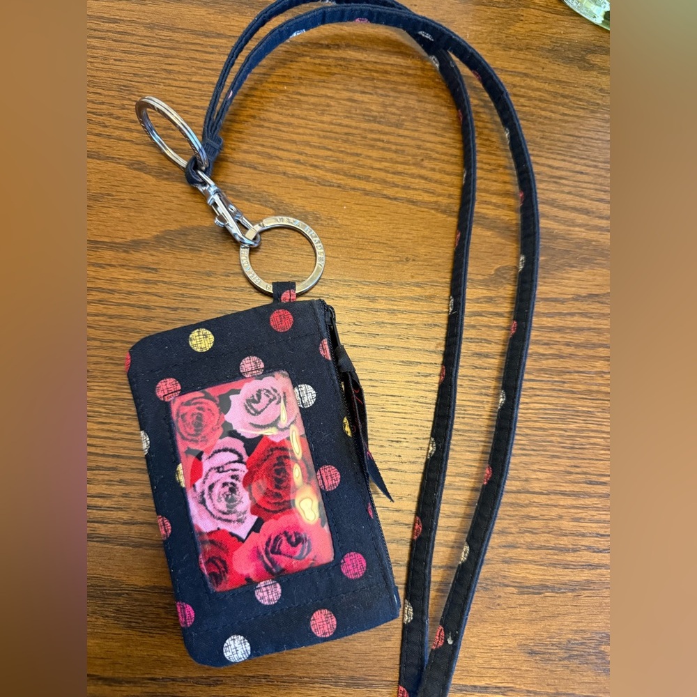 Vera Bradley Zippered
Wallets & Coin Bag Quilted
Zippered ID Holder